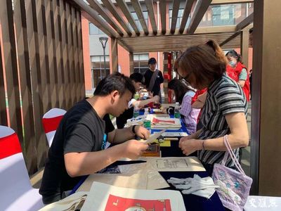 書香浸潤暖民心，梁溪區揚名文創圖書館開館暨“壹頁揚光”全民閱讀品牌啟動